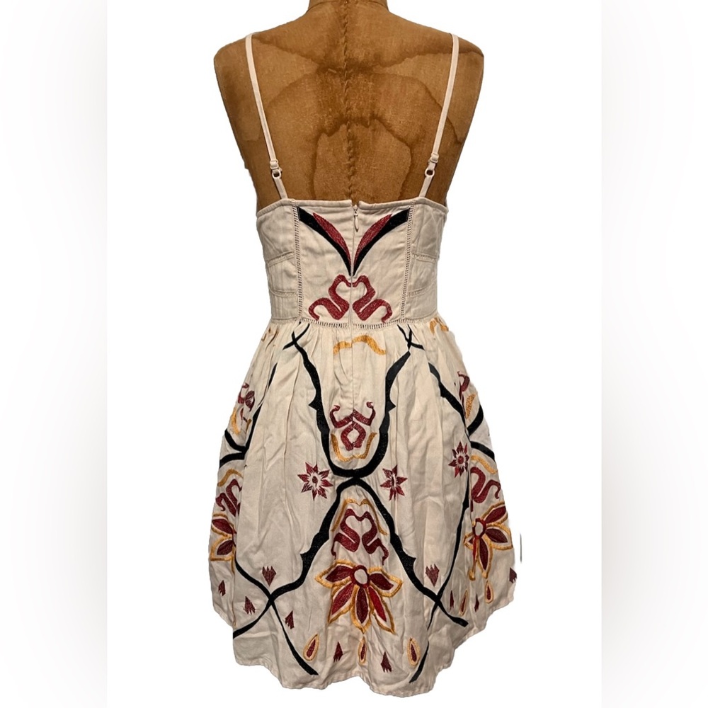Free People White and Pink Embroidered Mini Dress EUC - Picture 6 of 14